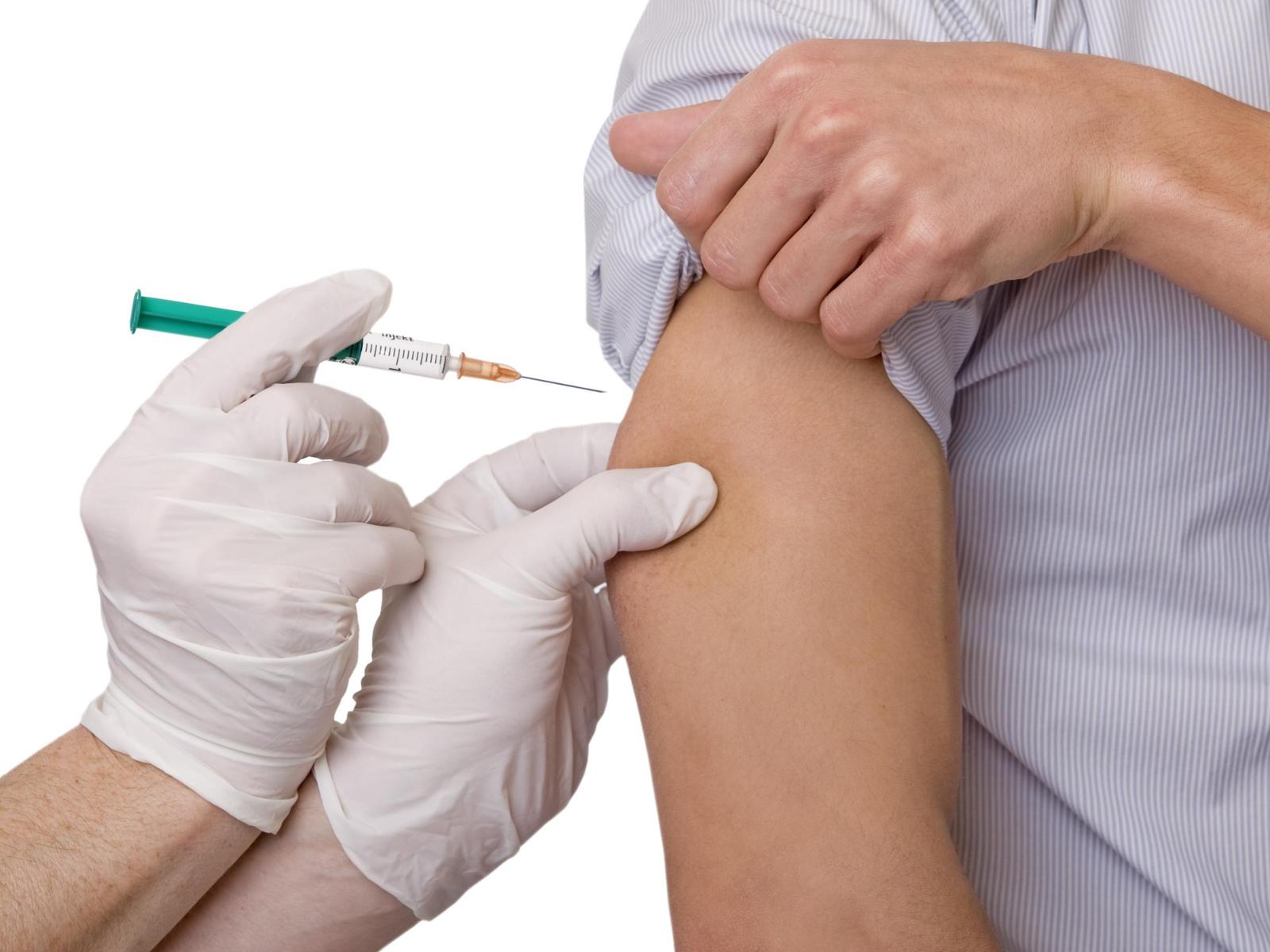 ВОЗ включила отказ от прививок в список глобальных угроз человечеству